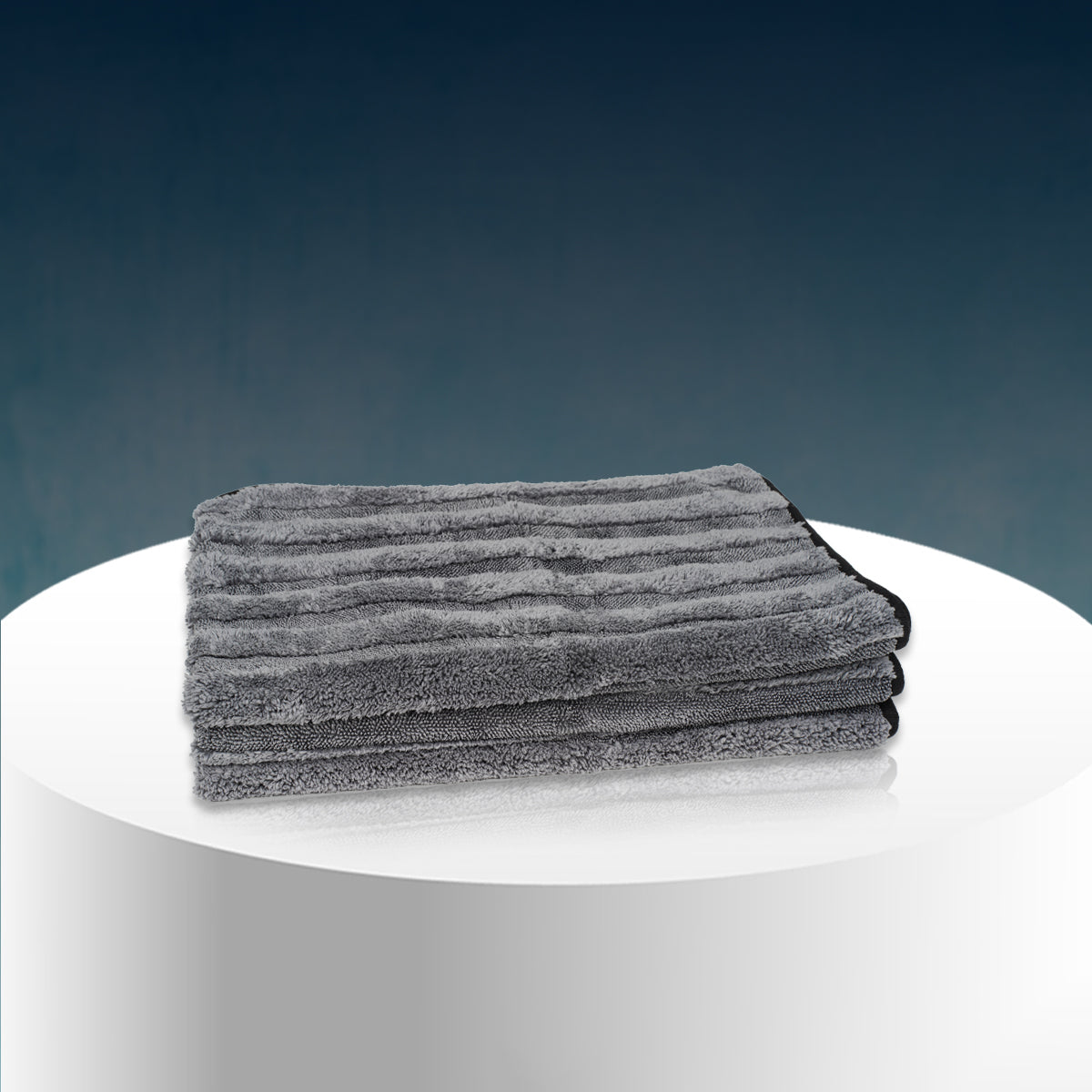 Poshlyf Chipmunk Extreme Drying Towel 600 GSM Grey with Border 80cm x 50cm
