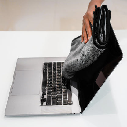 Poshlyf Twisted Loop Grey Black 600GSM Desert Storm Drier Microfiber 80cm x 50cm